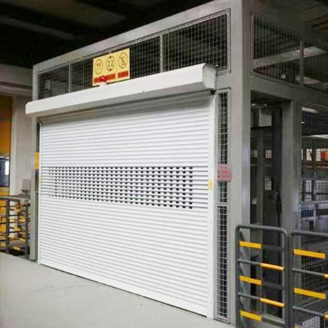 驿城导轨式升降机货梯